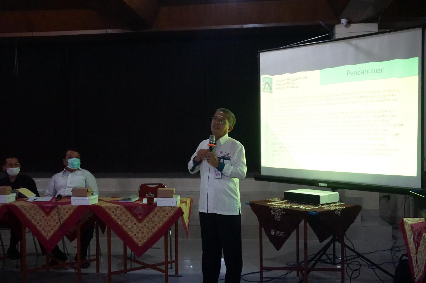 PAHAMI PENGURUSAN ADMINITRASI KEPENDUDUKAN