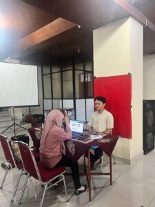 PELAYANAN JEMPUT BOLA KTP ELEKTRONIK UNTUK PEMULA